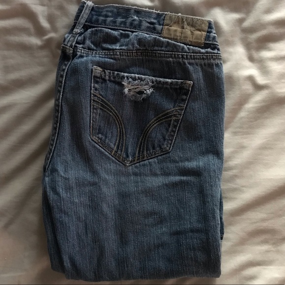 Hollister boot cut jeans with acid wash rips. - Picture 3 of 3